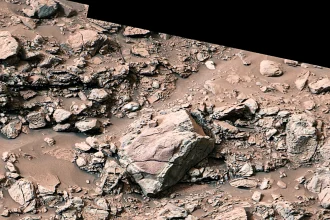 El rover Curiosity de la NASA descubre una sorpresa en una roca marciana