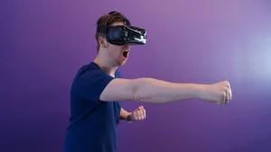 Realidad Virtual y Aumentada: Un Análisis Completo de la Tecnología y sus Aplicaciones