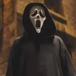 La icónica franquicia de terror Scream, que redefinió el género desde su primera entrega en 1996, ha confirmado la fecha de estreno de su esperada séptima película. El 27 de febrero de 2026 será el día en que “Scream 7”