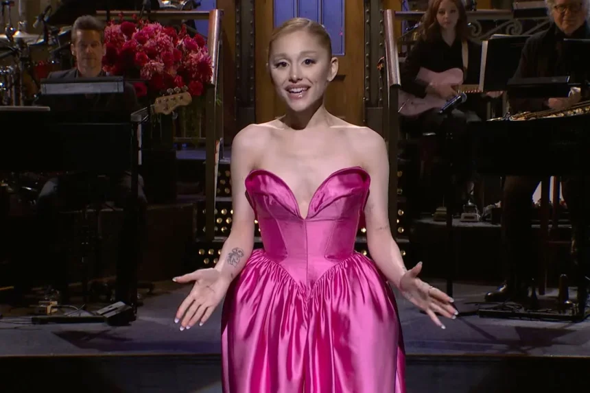 Ariana Grande no es solo una cantante de renombre mundial; también es una artista completa que ha sorprendido a su audiencia con su versatilidad y habilidades para la imitación. Durante su última aparición en el programa de comedia Saturday Night Live (SNL)