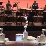 La Música Clásica Encuentra a la Tecnología: Un Robot Dirigiendo Orquestas en Dresde