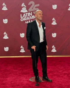 Gian Marco y su Hija Nicole Zignago Brillan en los Latin Grammy 2024: Un Momento de Emoción Familiar y Talento Latino