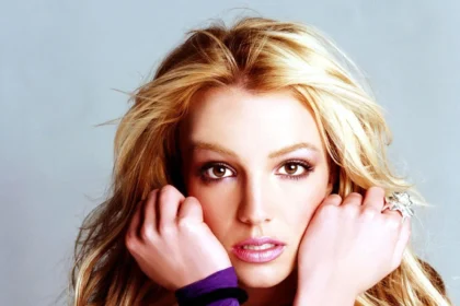 Britney Spears: Soltera, Fabulosa y Empoderada a los 43