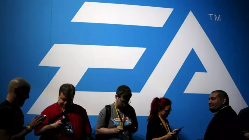 Electronic Arts (EA), uno de los titanes de la industria de los videojuegos, se encuentra en el centro de una tormenta financiera que amenaza con sacudir sus cimientos. La compañía sufrió una caída histórica en sus acciones, con una pérdida del 15% en Wall Street que ha borrado cerca de $6,000 millones de su valor de mercado. Este descalabro financiero, provocado por los decepcionantes resultados de sus juegos estrella EA Sports FC 25 y Dragon Age: The Veilguard, marca un punto crítico en la trayectoria de la compañía.