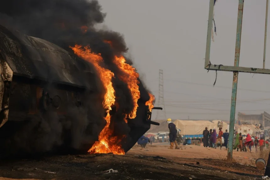 Explosión de Camión Cisterna en Nigeria Una Tragedia que Deja al Menos 70 Víctimas