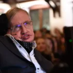 El secreto de la tumba de Stephen Hawking La ecuación que resume su legado científico y revolucionó nuestra comprensión del universo, conoce su significado este 2025