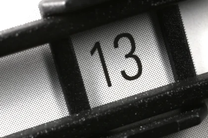 Las 10 supersticiones más comunes del mundo: Orígenes, significados y su impacto en la vida moderna