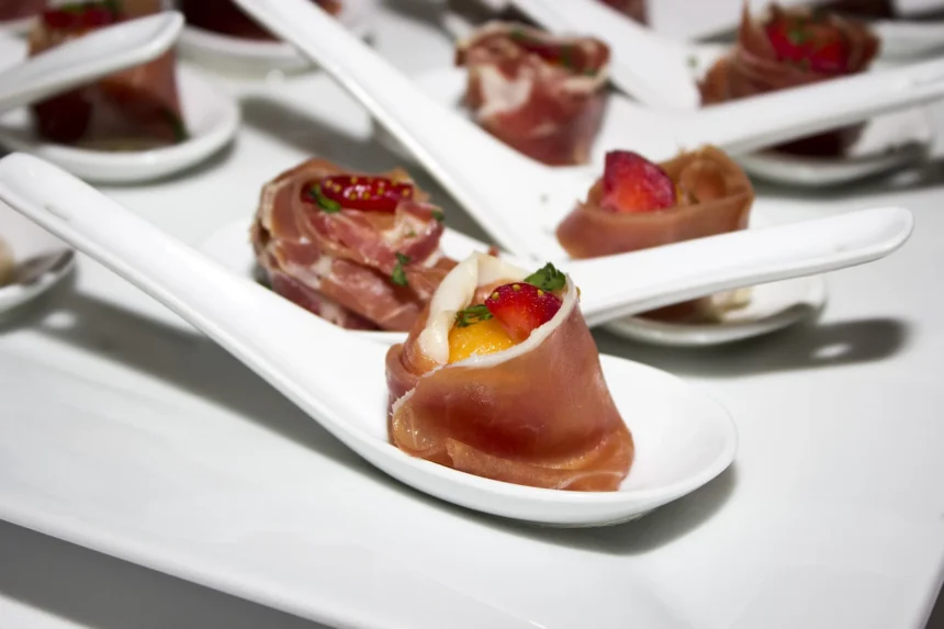 10 ideas para picar en una reunión (rápidas y deliciosas)