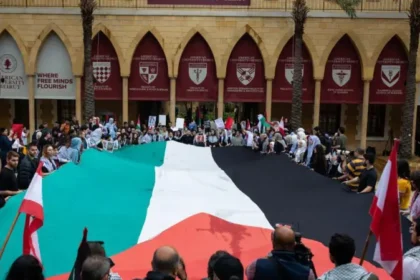 ¡Controversia sin Precedentes! Harvard Desafía a Trump y Congela US$2.000 Millones en Fondos La Batalla por la Libertad Académica