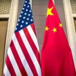 Las negociaciones comerciales entre China y Estados Unidos en Ginebra, Suiza, han captado la atención mundial en mayo de 2025. Estas conversaciones, iniciadas el 10 de mayo, representan un esfuerzo por aliviar las tensiones derivadas de una guerra comercial marcada por aranceles elevados y disputas económicas. Este artículo explora los detalles de estas negociaciones, sus implicaciones y el contexto global, integrando información de múltiples fuentes para ofrecer un panorama completo.