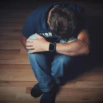 7 señales de que necesitas ayuda psicológica: cómo identificar el momento de buscar apoyo profesional