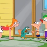 ¡Phineas y Ferb están de vuelta! Después de una década de ausencia, la icónica serie animada de Disney regresa con una quinta temporada llena de aventuras veraniegas, inventos locos y el humor que conquistó a generaciones. Estrenada el 5 de junio de 2025 en Disney Channel y el 6 de junio en Disney+, esta nueva entrega promete revivir la magia de los hermanastros más ingeniosos de Danville. En este artículo, exploraremos todo lo que necesitas saber sobre la temporada 5 de Phineas y Ferb, desde su trama hasta dónde verla, pasando por detalles del elenco, cameos de estrellas y la nostalgia que ha impulsado este esperado regreso.