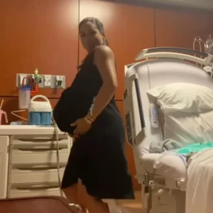 Meghan Markle rompe Internet con el video más inesperado: así celebró el cumpleaños de Lilibet con Harry perreando en la sala de parto 3 Meghan Markle rompe Internet con el video más inesperado: así celebró el cumpleaños de Lilibet con Harry perreando en la sala de parto